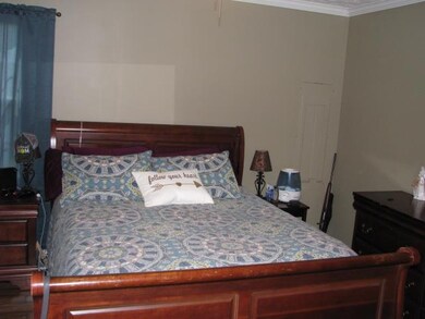 515 Philpot Rd, Bell Buckle, TN 37020 - photo 7