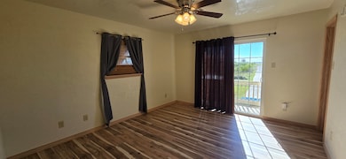 3974 Martin Luther King Junior Dr, Port Arthur, TX 77640 - photo 5