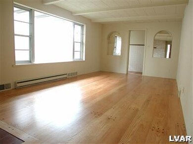 816 N 18th St unit 1, Allentown, PA 18104 - photo 2