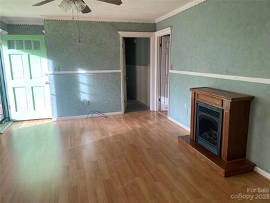 410 Sullivan Rd, Statesville, NC 28677 - photo 4