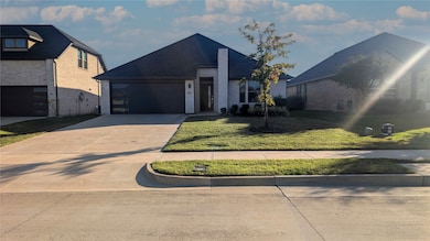 603 Cherry Hills Rd, Red Oak, TX 75154 - photo 2