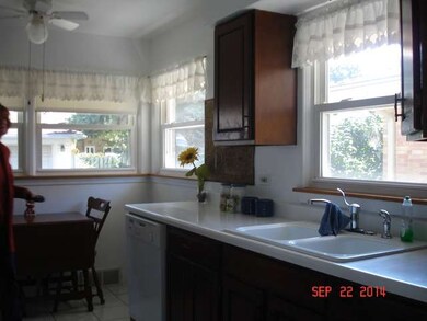 1915 Suffolk Ave, Westchester, IL 60154 - photo 7