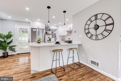 2130 Farrington Ave, Alexandria, VA 22303 - photo 4