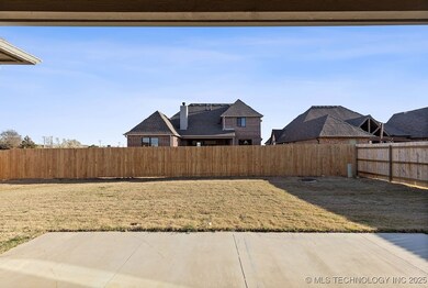 922 E 148th Place S, Glenpool, OK 74033 - photo 3