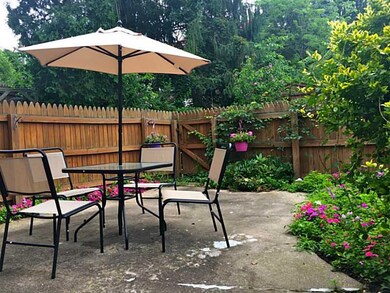 Yard/Garden.