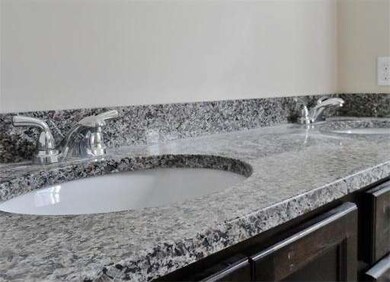 250 Gilbert St unit 1, Mansfield, MA 02048 - photo 2