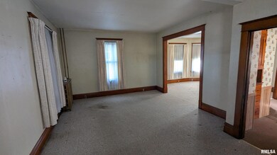 2013 16th St, Moline, IL 61265 - photo 7