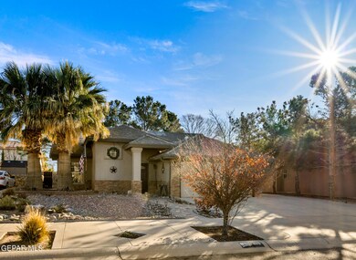 488 Horizon Heights Cir, Horizon City, TX 79928 - photo 3