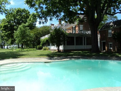 28068 Howell Point Rd, Trappe, MD 21673 - photo 2