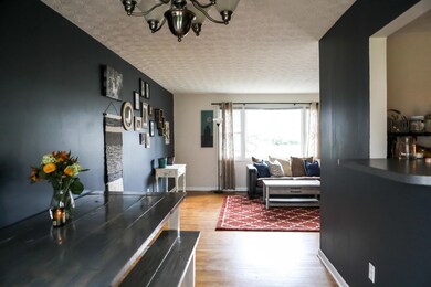 Heil Dr dinning room