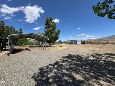 8695 S Grass Valley Rd, Winnemucca, NV 89445 - photo 4