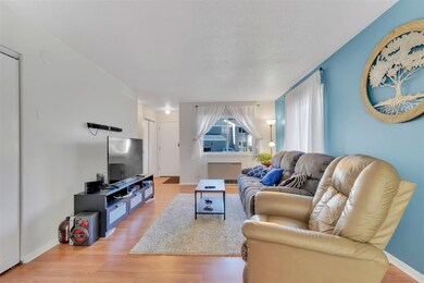 R2 Grandview Dr, South Burlington, VT 05403 - photo 5