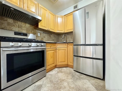 103-02 42nd Ave unit 4D, Corona, NY 11368 - photo 7