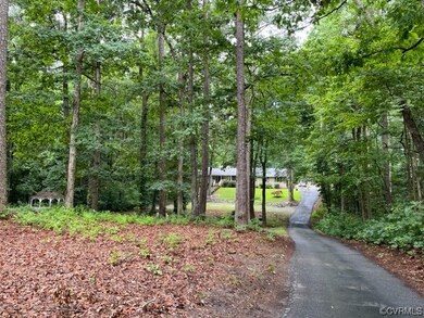 11500 Chalkley Rd, Chester, VA 23831 - photo 5