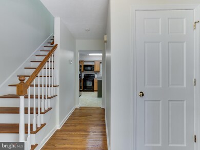 23150 Grey Squirrel Ln, California, MD 20619 - photo 5