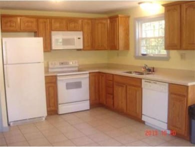 28 Brandt Beach Ave, Mattapoisett, MA 02739 - photo 7