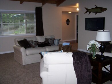 3614 Ricardo Ave, Redding, CA 96002 - photo 5