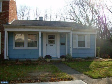 17 Farragut Ct, Willingboro, NJ 08046 - photo 2