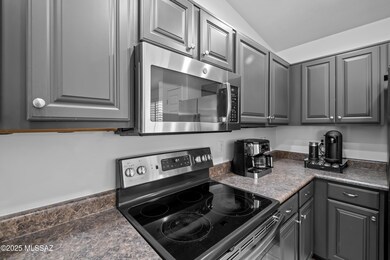Kitchen Counters Stove