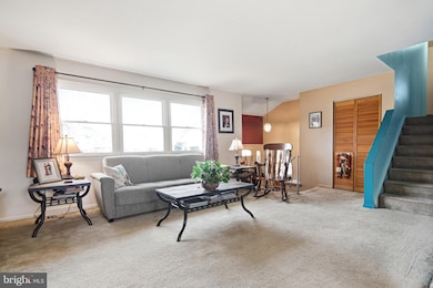 35 Vansant Rd, Newark, DE 19711 - photo 4