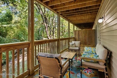 25-web-or-mls-back deck