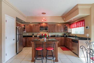 Kitchen (1)-SMALL