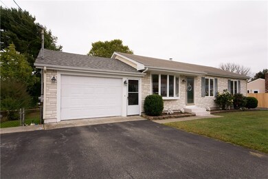 18 Violet Ct, Bristol, RI 02809 - photo 3