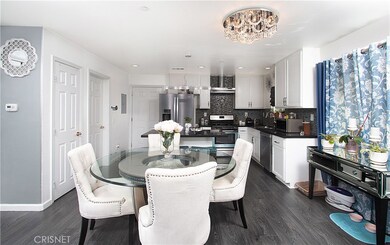 14554 Foothill Blvd, Sylmar, CA 91342 - photo 3