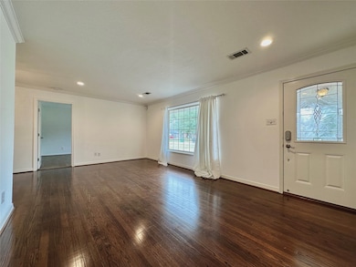 2019 Libbey Dr, Houston, TX 77018 - photo 7