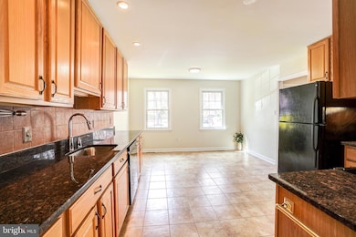 5804 Tudor Ln, Rockville, MD 20852 - photo 7