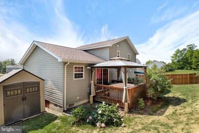 250 Freight Car Cir, Bunker Hill, WV 25413 - photo 5