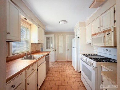 1534 Chestnut St, South Plainfield, NJ 07080 - photo 5