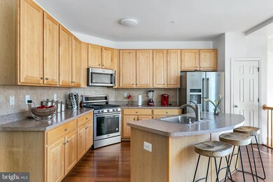 23151 Arora Hills Dr, Clarksburg, MD 20871 - photo 7