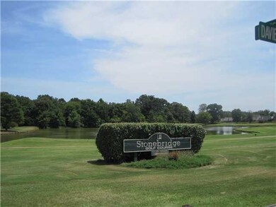Walk to golf course