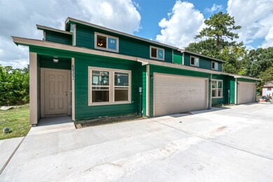 6835 Larkstone St unit B, Houston, TX 77028 - photo 4