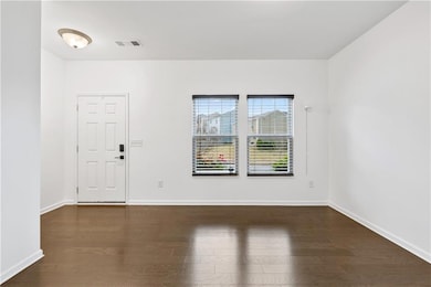 1586 Garden View Dr, Sugar Hill, GA 30518 - photo 6