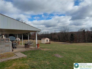 1020 E Main St, Weatherly, PA 18255 - photo 5