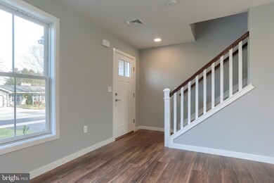 166 Lamp Post Ln, Hershey, PA 17033 - photo 4