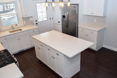 479 Sherman St unit 3, Canton, MA 02021 - photo 4