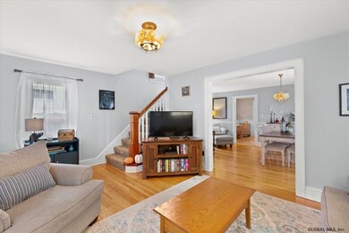 18 Coolidge Ave, Troy, NY 12180 - photo 6