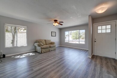2135 W El Moro-6