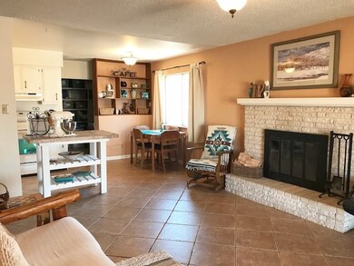 1907 Crescent Dr, Alamogordo, NM 88310 - photo 5