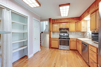 3106 13th St, Winthrop Harbor, IL 60096 - photo 7