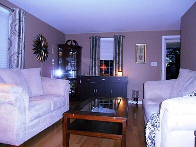 Living Room. Hardwood Floors