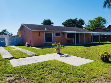 15101 SW 69th St, Miami, FL 33193 - photo 4