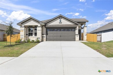 816 Waylon Cir, Killeen, TX 76542 - photo 3