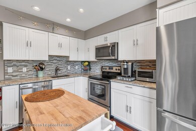 5 Island View Way unit 40, Sea Bright, NJ 07760 - photo 6