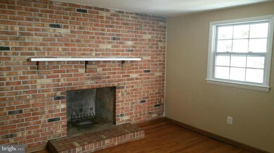 612 Nova Ave, Capitol Heights, MD 20743 - photo 7