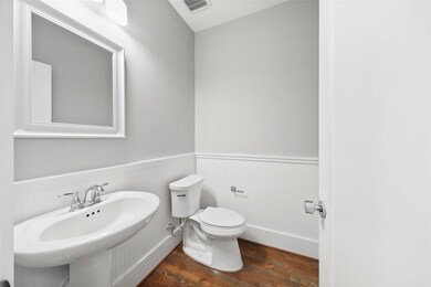 1352 Du Barry Ln, Houston, TX 77018 - photo 7