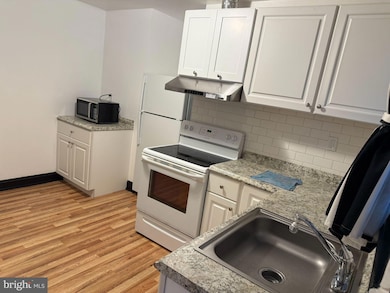 412 Center Ave unit 2, Runnemede, NJ 08078 - photo 3